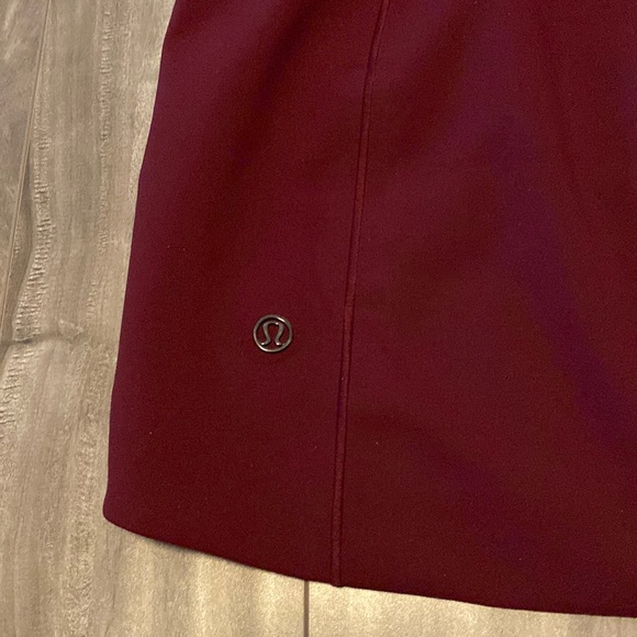 Women’s Lululemon RepelShell Rain Jacket - Picture 8 of 9